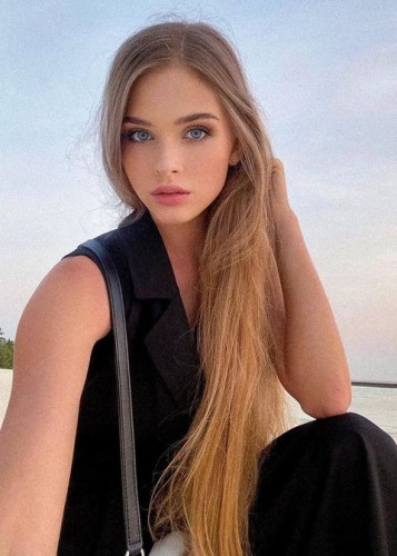 Юличка, Г. Донецк